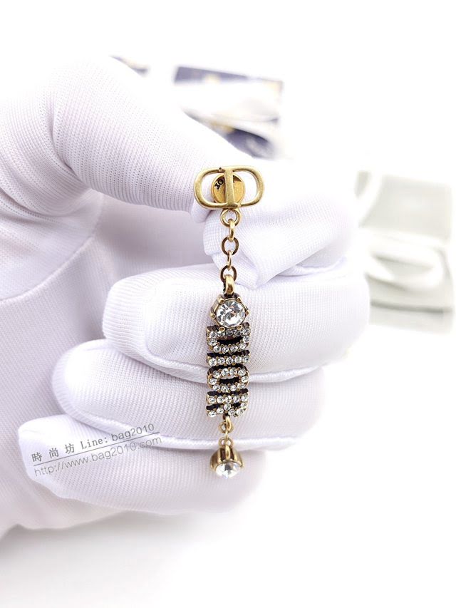 Dior飾品 迪奧經典熱銷款925銀針愛心珍珠耳釘耳環  zgd1464